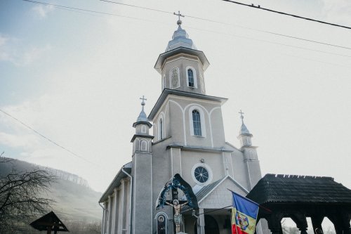 Binecuvântare în Parohia Sălișca, Cluj Poza 238491