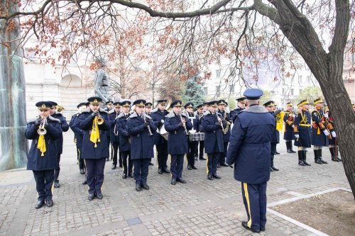 Popasuri de pomenire pentru eroii Revoluției în Capitală Poza 239019