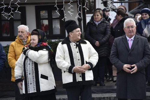 Festivalul sărbătorilor de iarnă și al tradițiilor din inima Bucovinei Poza 239686
