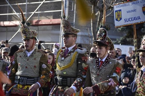 Festivalul sărbătorilor de iarnă și al tradițiilor din inima Bucovinei Poza 239689