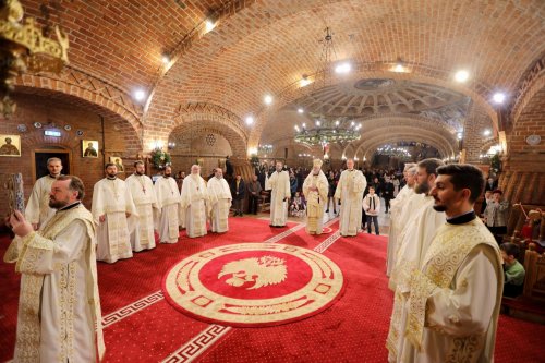 Binecuvântare arhierească la Catedrala Episcopală din Baia Mare Poza 240124
