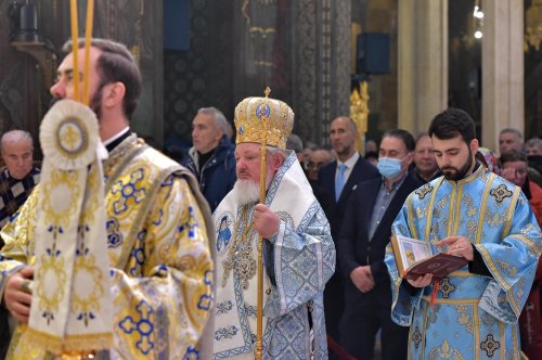 „Arătarea Sfintei Treimi față de neamul omenesc” Poza 240318