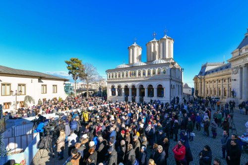 „Arătarea Sfintei Treimi față de neamul omenesc” Poza 240411