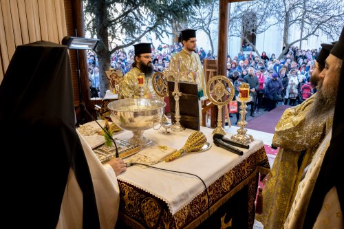 Sărbătoarea Arătării Domnului la Mănăstirea Radu Vodă Poza 240560