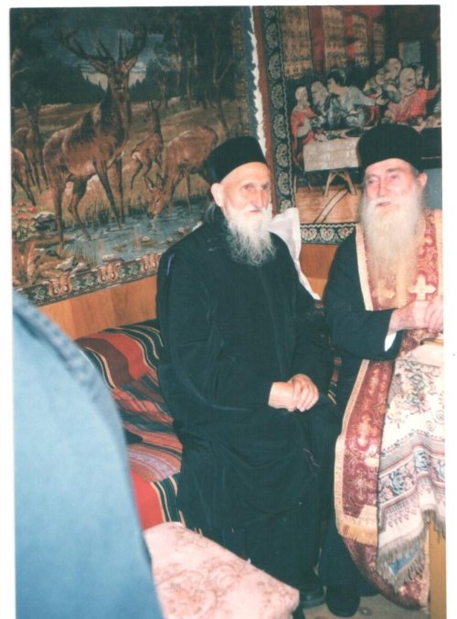 Părintele Serafim Man, „stâlpul de foc al Rohiei” Poza 241007