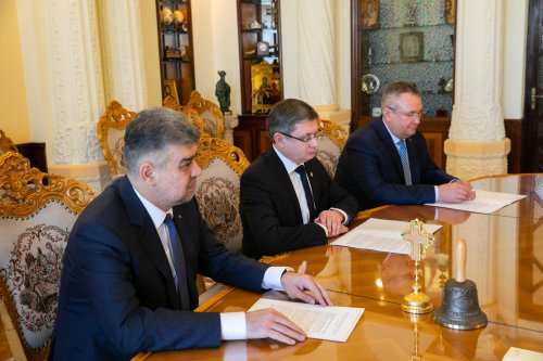 Președintele Parlamentului Republicii Moldova în vizită la Patriarhia Română Poza 242064
