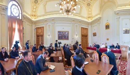 Simpozion științific dedicat Unirii Principatelor Române la Palatul Patriarhiei Poza 242085
