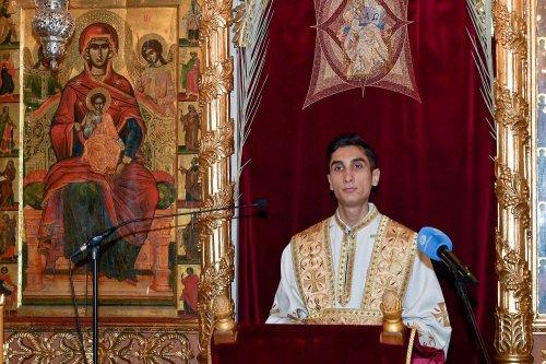 Sfântul Ierarh Grigorie Teologul, cinstit în București Poza 242555