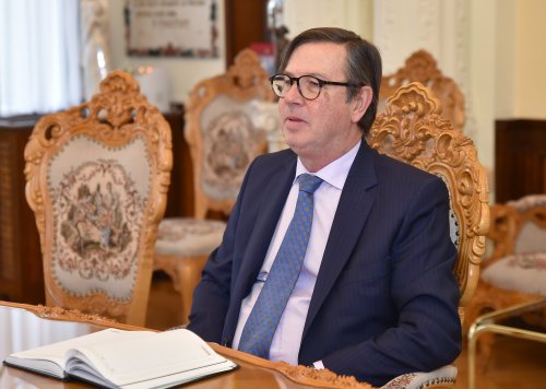 Ambasadorul Regatului Spaniei la București în vizită la Patriarhia Română Poza 242664