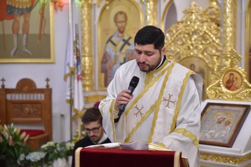 Cinstirea Sfântului Ioan Hrisostom la Paraclisul Catedralei Naționale Poza 242764