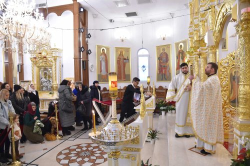 Cinstirea Sfântului Ioan Hrisostom la Paraclisul Catedralei Naționale Poza 242766