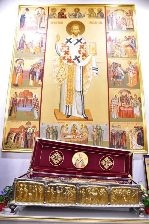 Cinstirea Sfântului Ioan Hrisostom la Paraclisul Catedralei Naționale Poza 242769