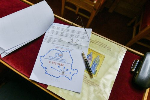 Adunarea eparhială a Arhiepiscopiei Bucureștilor în şedinţă anuală de lucru Poza 242839