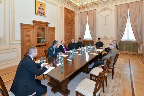Adunarea eparhială a Arhiepiscopiei Bucureștilor în şedinţă anuală de lucru Poza 242846