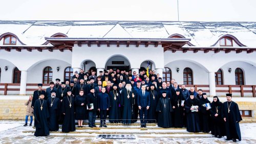 Adunarea eparhială a Arhiepiscopiei Sucevei și Rădăuților Poza 243141
