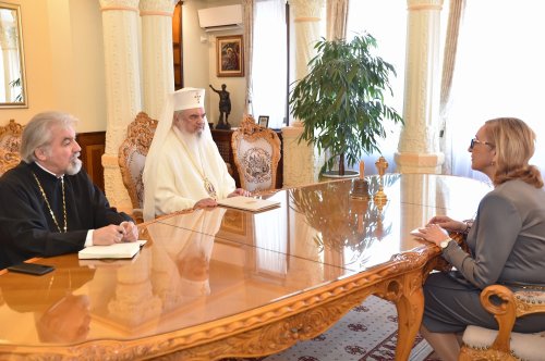 Ambasadorul Georgiei la București în vizită la Patriarhia Română Poza 243421