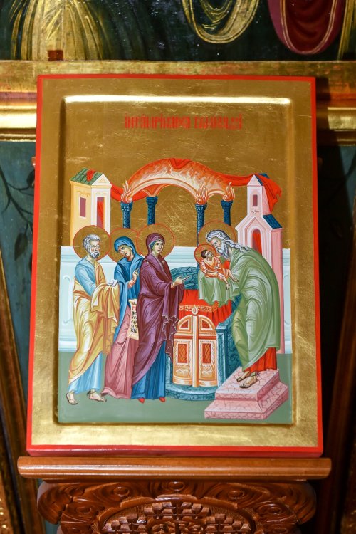 Bătrânii Simeon şi Ana, icoane ale vieţii evlavioase şi dascăli ai primirii lui Hristos Poza 243575
