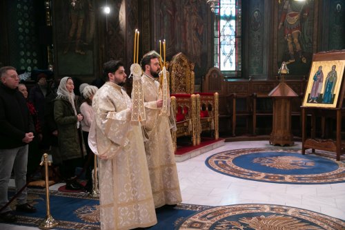Praznicul Întâmpinării Domnului la Catedrala Patriarhală Poza 243512