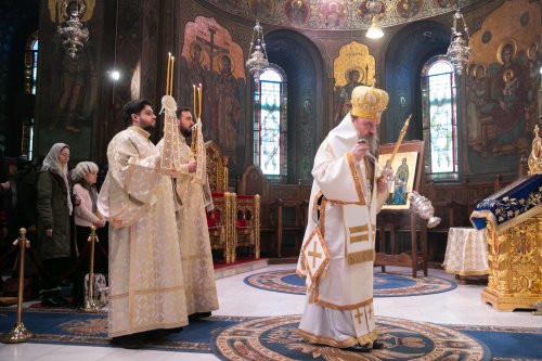Praznicul Întâmpinării Domnului la Catedrala Patriarhală Poza 243513