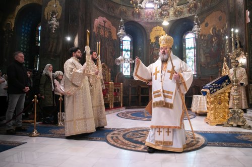 Praznicul Întâmpinării Domnului la Catedrala Patriarhală Poza 243514