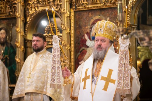 Praznicul Întâmpinării Domnului la Catedrala Patriarhală Poza 243516