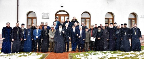 Adunarea eparhială a Episcopiei Hușilor Poza 243775