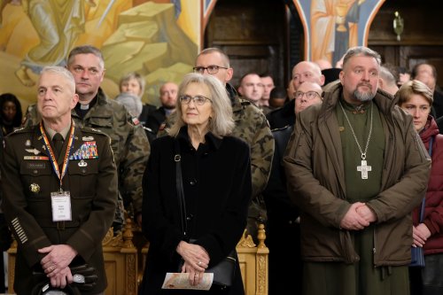 Rugăciune la începutul conferinței capelanilor militari ai statelor NATO Poza 243891