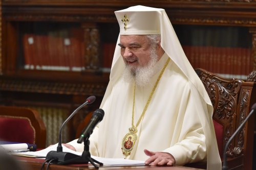 Întrunirea membrilor Consiliului Naţional Bisericesc la Reşedinţa Patriarhală Poza 243971