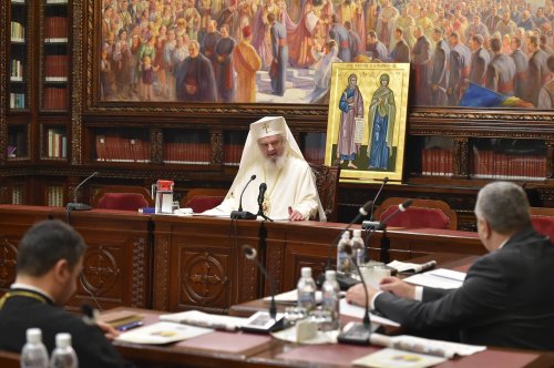 Întrunirea membrilor Consiliului Naţional Bisericesc la Reşedinţa Patriarhală Poza 243972