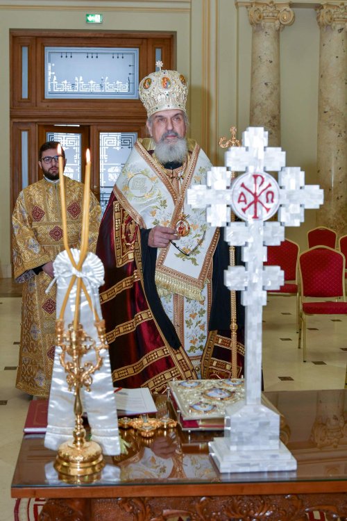 A fost ales un nou Arhiereu-vicar pentru Eparhia Devei și Hunedoarei Poza 244313