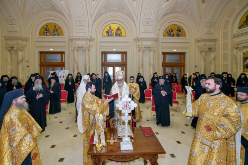 A fost ales un nou Arhiereu-vicar pentru Eparhia Devei și Hunedoarei Poza 244315