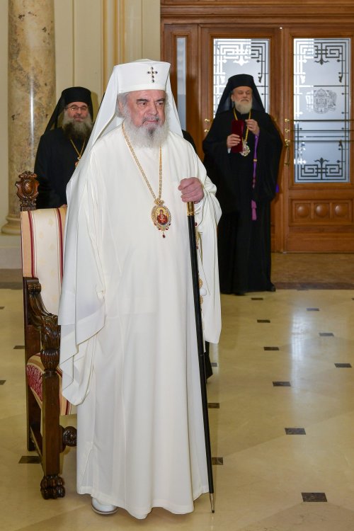 A fost ales un nou Arhiereu-vicar pentru Eparhia Devei și Hunedoarei Poza 244317