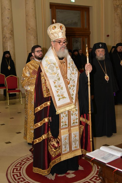 A fost ales un nou Arhiereu-vicar pentru Eparhia Devei și Hunedoarei Poza 244340