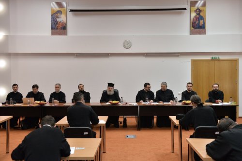 O nouă sesiune a examenului de selecționare în Arhiepiscopia Bucureștilor Poza 244715