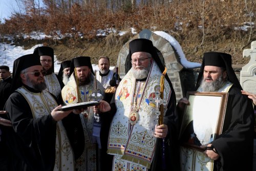 Pomenirea arhimandritului Serafim Man la Mănăstirea Rohia Poza 244692