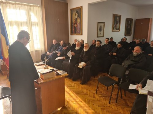Ședință administrativă la Protopopiatul Sibiu Poza 244997