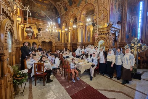 Atelierele bucuriei la Biserica „Buna Vestire”-Belu din București Poza 245455