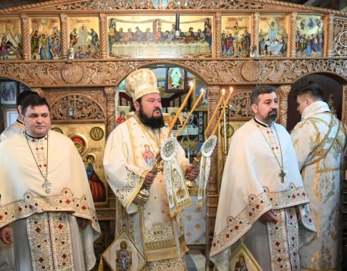 Liturghie arhierească în capela Spitalului Județean de Urgență din Zalău Poza 245817