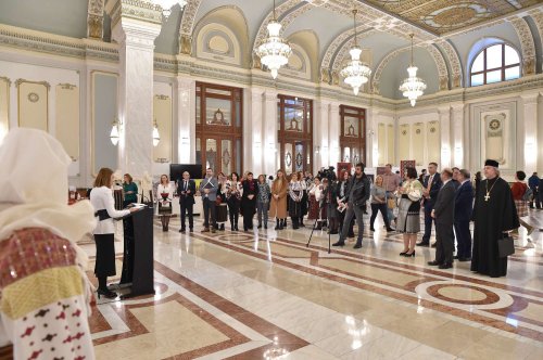 Expoziţia-atelier „Patrimoniul imaterial UNESCO din România şi Republica Moldova”, la Palatul Parlamentului Poza 245979