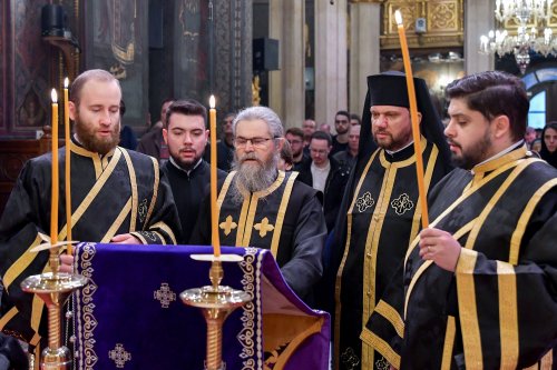 Ultima parte a Canonului cel Mare la Catedrala Patriarhală Poza 246174