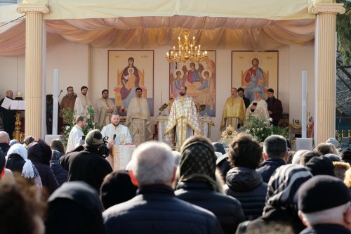 Duminica Ortodoxiei la Biserica Icoanei din Capitală Poza 246280