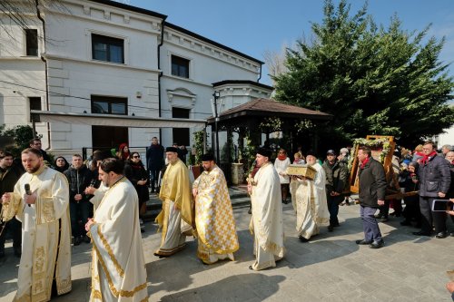 Duminica Ortodoxiei la Biserica Icoanei din Capitală Poza 246303
