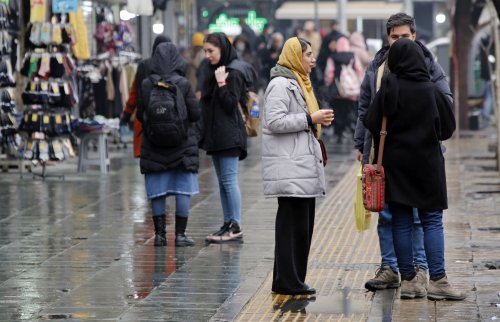 Atacuri cu gaz în școlile iraniene de fete Poza 246404