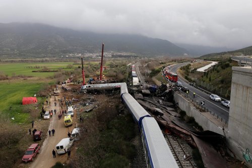Furie în Grecia după  dezastrul feroviar de marți Poza 246403