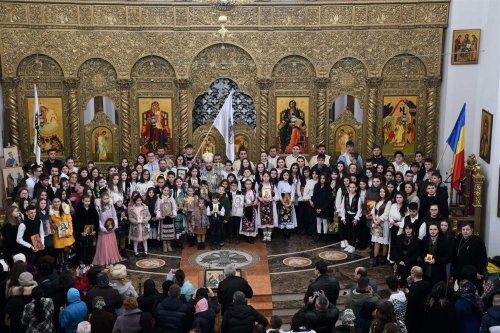 Mărturisire și rugăciune la Catedrala Episcopală din Caransebeș Poza 246456
