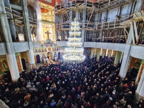 Binecuvântare arhierească la „Catedrala din Mănăştur” Poza 247124