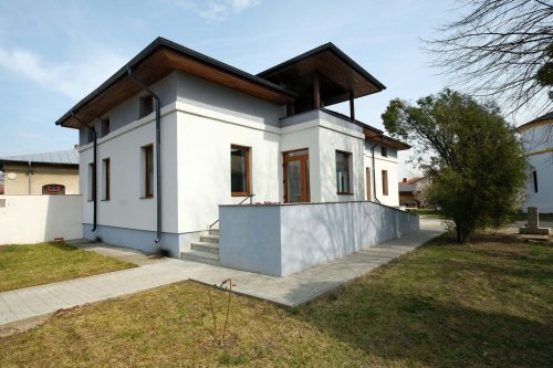 Inaugurarea unui centru social pentru vârstnici în orașul Ploiești Poza 247592