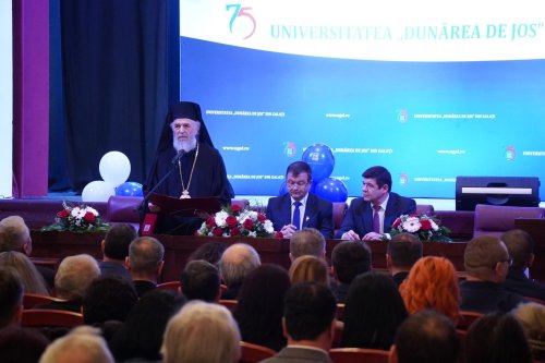 Buchet de evenimente în Arhiepiscopia Dunării de Jos Poza 247726