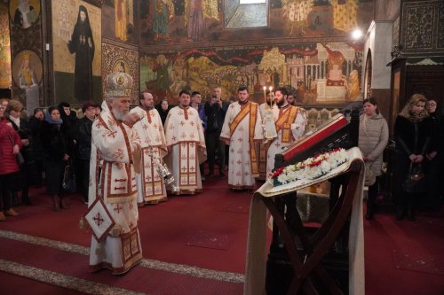 Buchet de evenimente în Arhiepiscopia Dunării de Jos Poza 247727