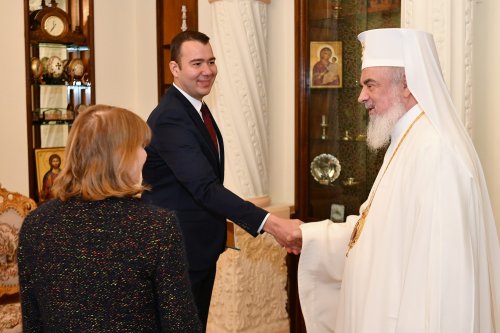 Ambasadorul Statelor Unite ale Americii la Bucureşti, în vizită de prezentare la Patriarhia Română Poza 247827
